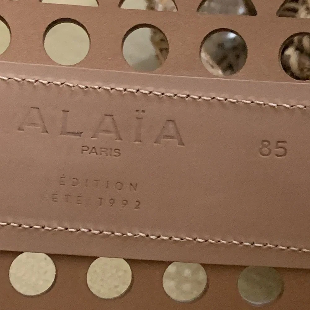 Alaia calfskin leather